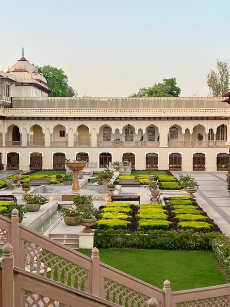 rambagh palace, jaipur